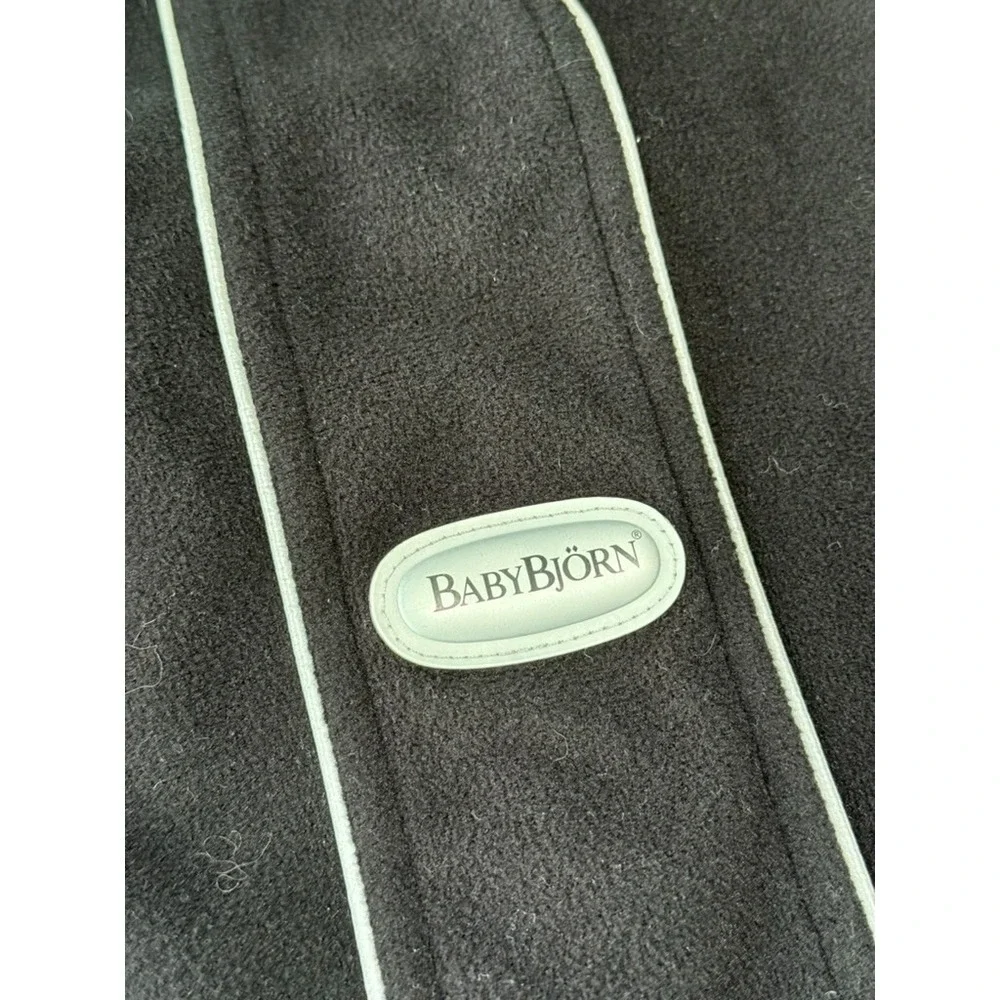 EUC Baby Bjorn‎ accessory hooded fleece cover for carrier black winter